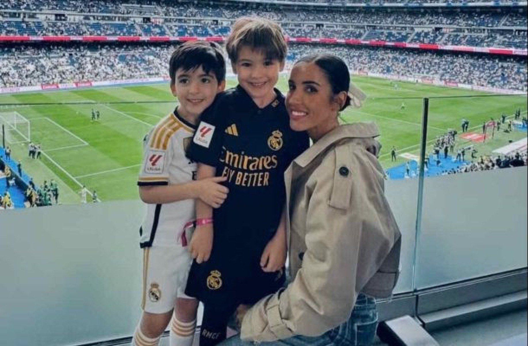 Família de Davide Ancelotti desembarca no Rio, e Ana Galocha chega com aula marcada