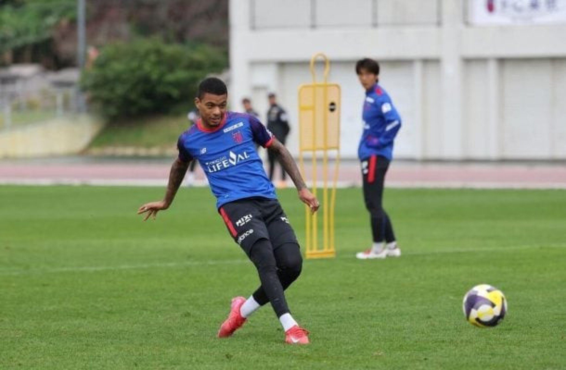 São Paulo negocia a contratação do atacante Marcelo Ryan, do Tokyo FC