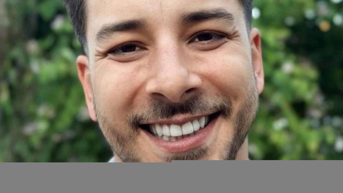 Junior Lima abre o jogo sobre crises financeiras