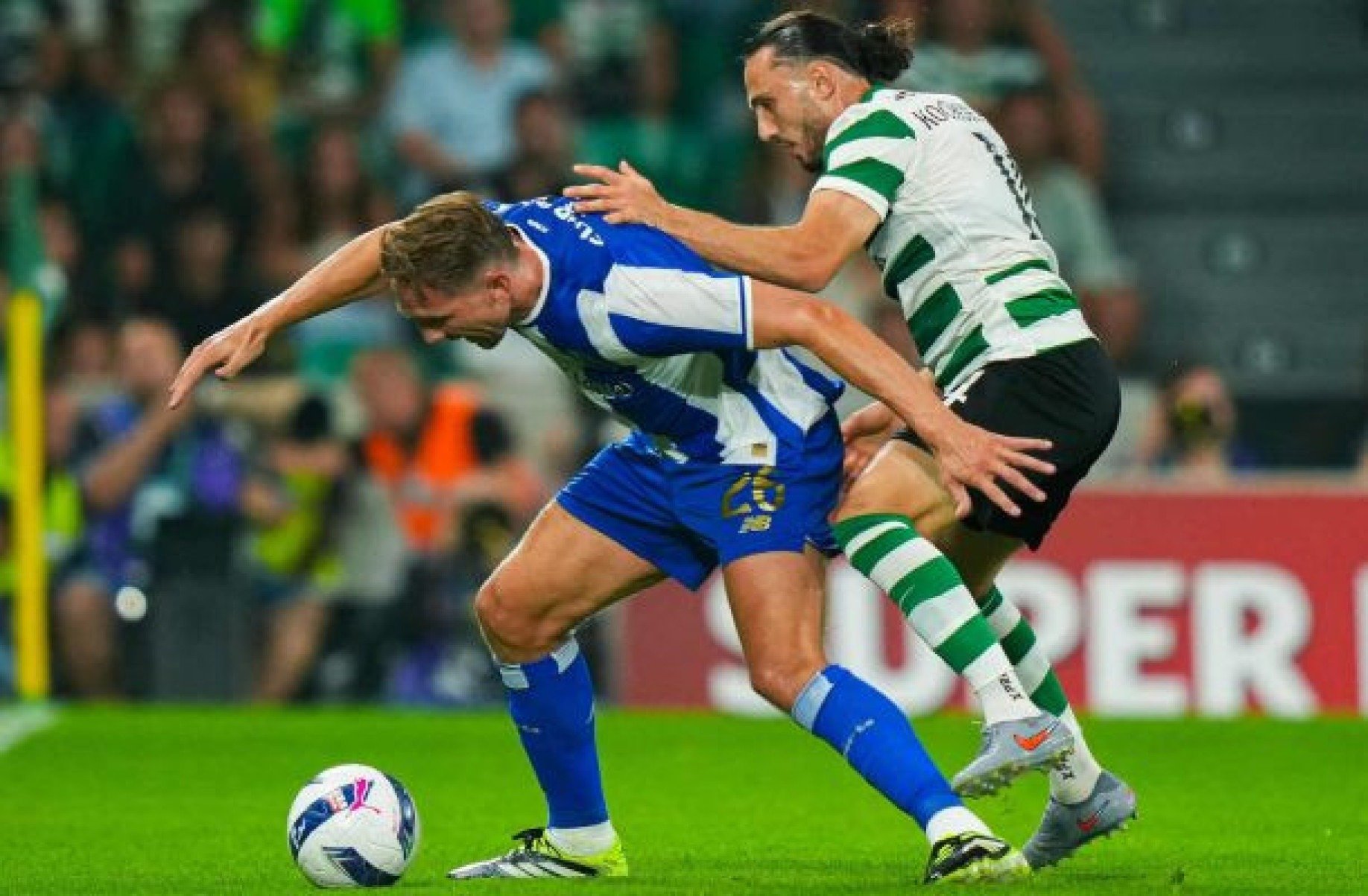 Porto vence clássico contra o Sporting com golaço de ex-São Paulo