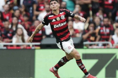 O Flamengo empatou com o Grêmio por 1 a 1, neste domingo, no Maracanã, pela 22ª rodada do Campeonato Brasileiro. Veja como o Jogada10 avaliou o desempenho do Rubro-Negro. Foto: Gilvan de Souza/Flamengo -  (crédito: Gilvan de Souza/Flamengo)