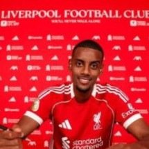 Liverpool paga quase R$ 1 bilhão, e atacante se torna 3º mais caro da história - No Ataque Internacional