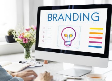 Ele cresceu, evoluiu, e, hoje, empresários de vários segmentos confiam em seu trabalho. Rafael é estrategista de marca e especialista em branding     -  (crédito: Rawpixel/Freepik)
