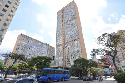 O MPMG ajuizou uma ação civil pública contra o condomínio por crimes contra o ordenamento urbano e o patrimônio cultural -  (crédito: Gladyston Rodrigues/EM/D.A Press)