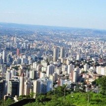 Imagine limpeza, segurança e felicidade. Imagine - Gabrielacheloni  wikimedia commons 