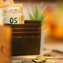 Como os belo-horizontinos pretendem gastar o 13º salário em 2025 - Canva