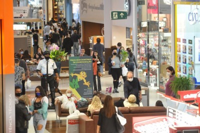 Em 2025, dia da Independência cai em um domingo, mas lojas poderão abrir mesmo assim
       -  (crédito: Gladyston Rodrigues/EM/D.A.Press)