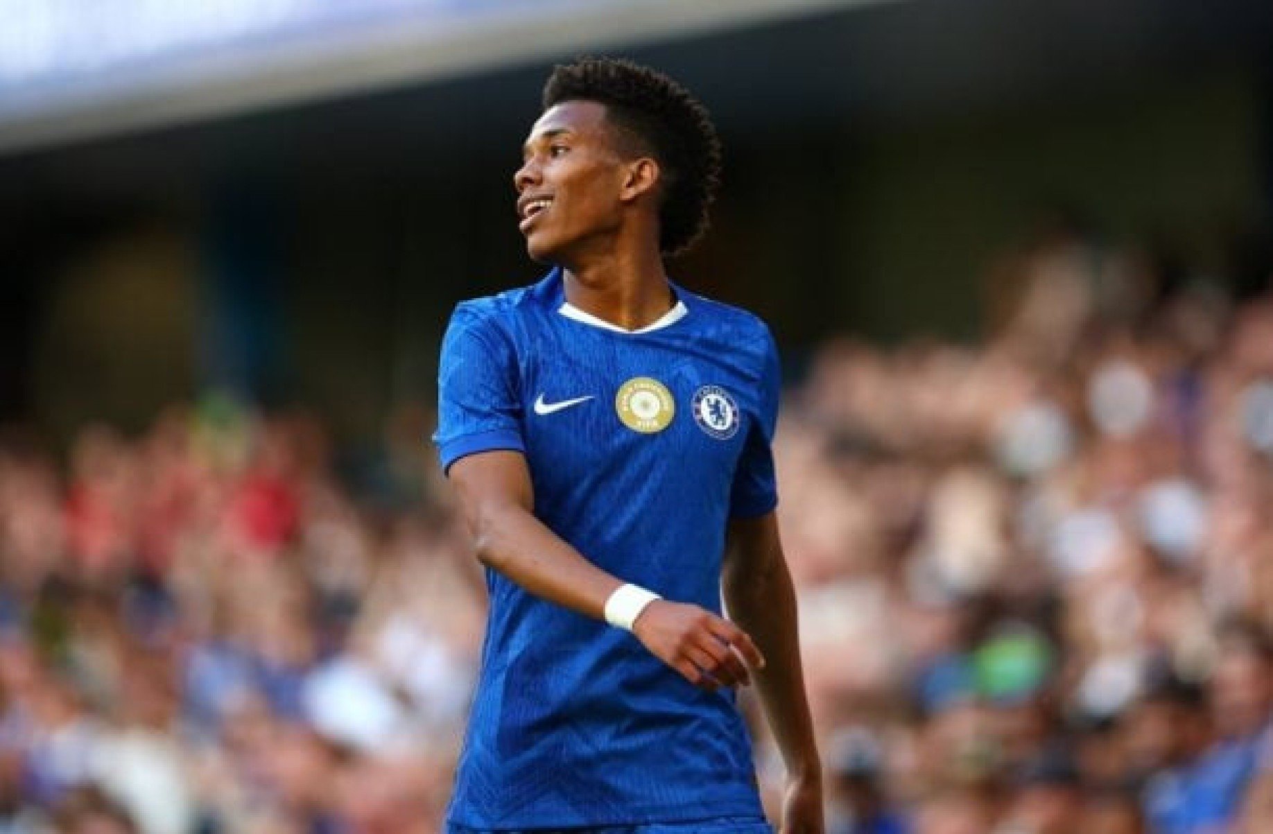 Estêvão é eleito 2ª melhor contratação da Premier League pelo New York Times