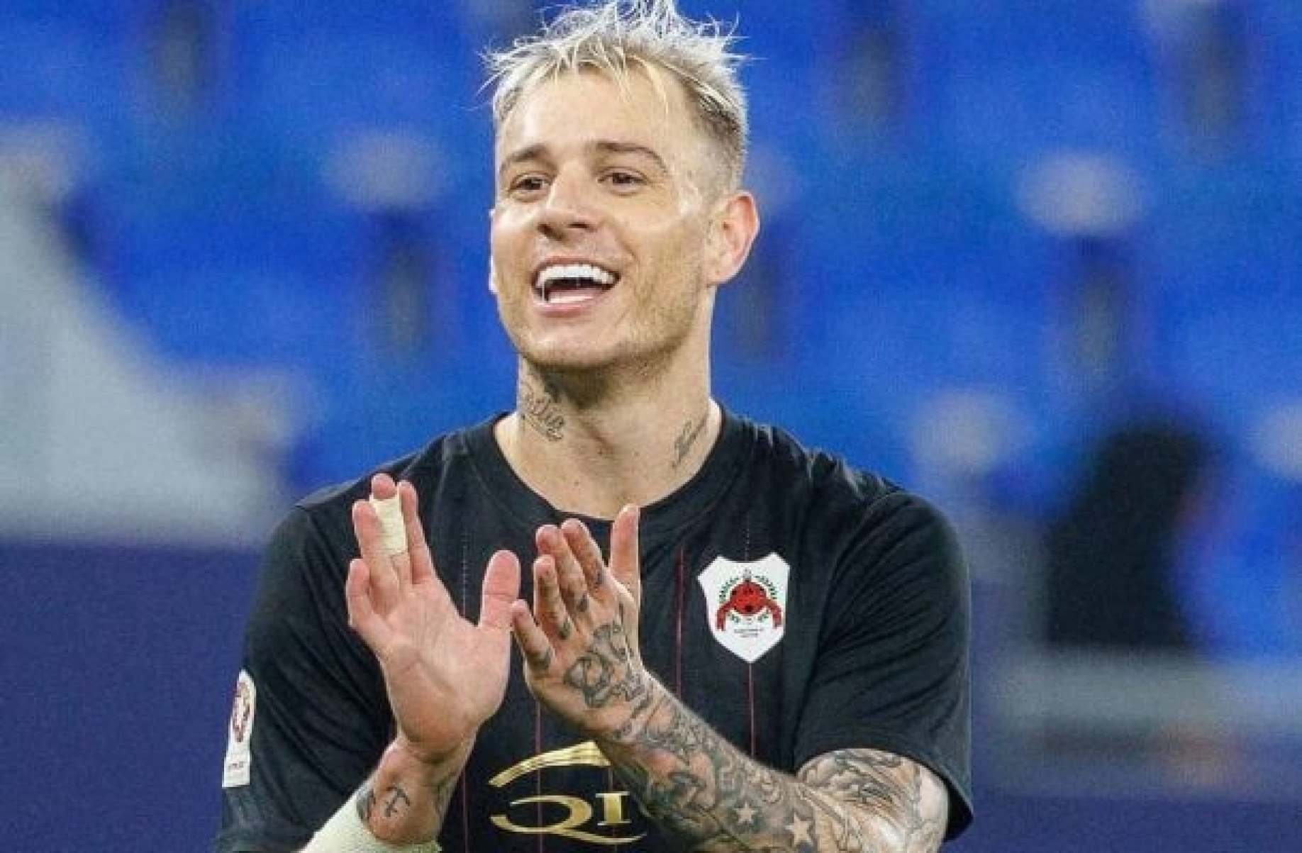 Grêmio oferece mais de R$ 109 milhões em última cartada por Róger Guedes