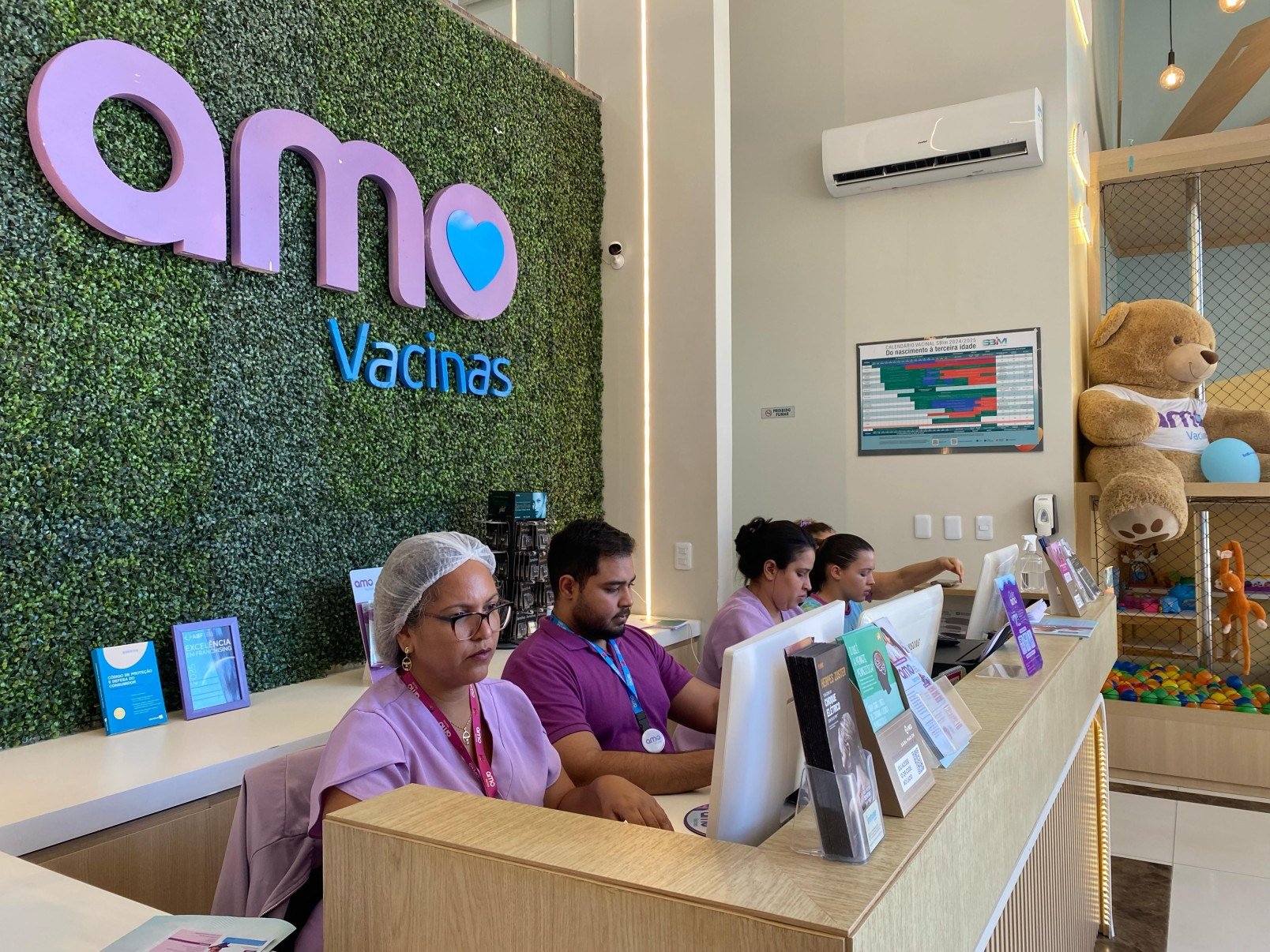 Mercado de vacinas cresce no Brasil com expansão de clínicas - DINO