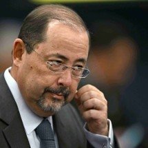 'Não há uma única prova que vincule Bolsonaro', diz defesa de ex-presidente - Evaristo S&aacute;/AFP