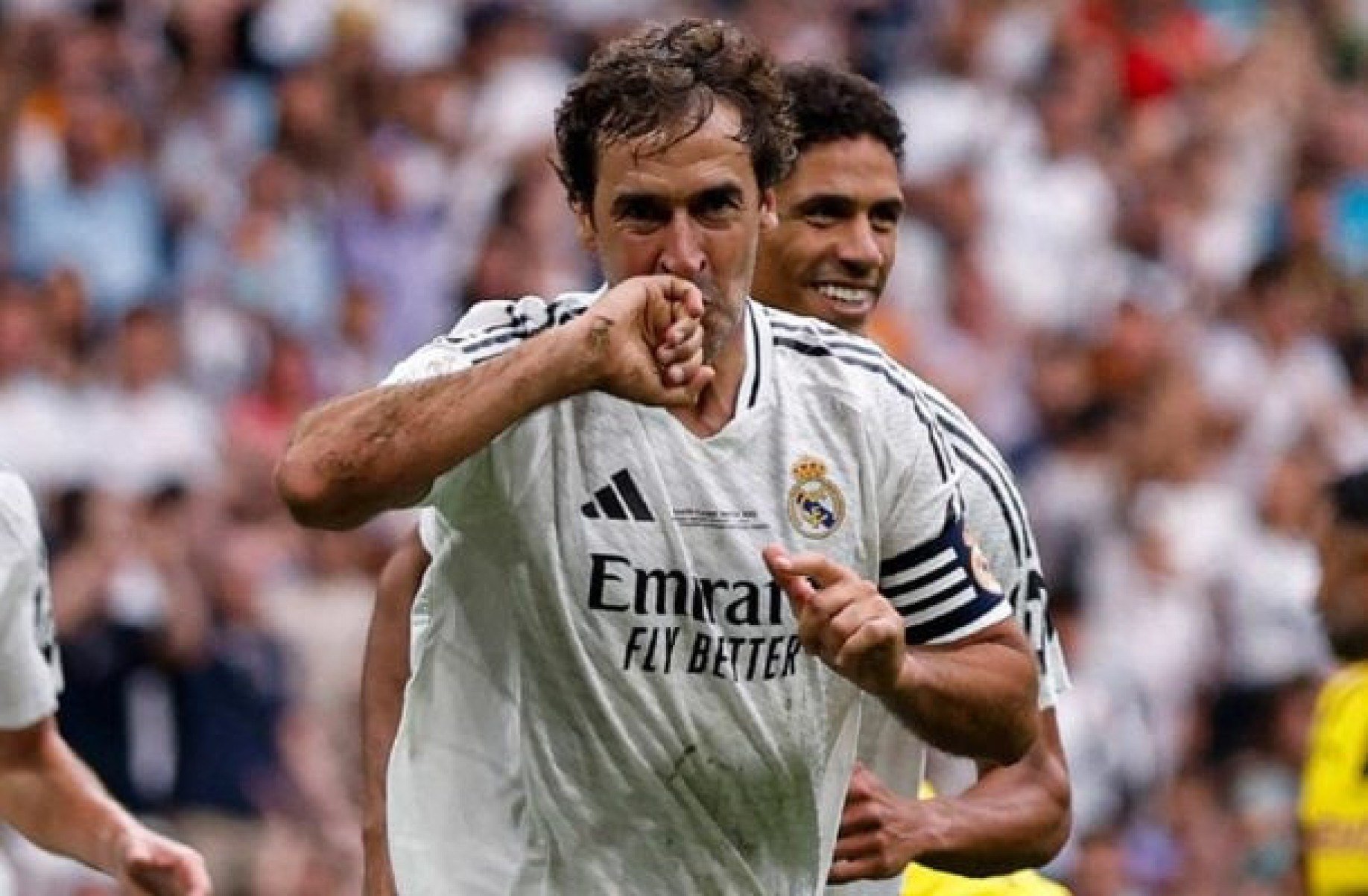 Raúl entra na mira do Bayer Leverkusen para substituir técnico Ten Hag