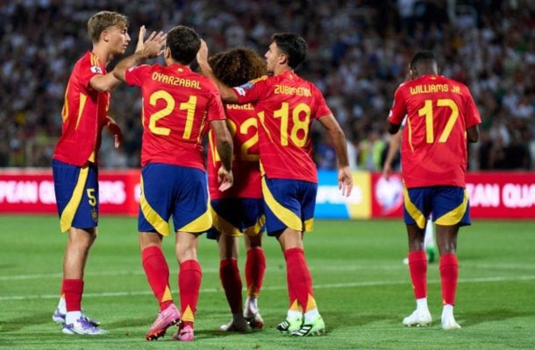 Espanha estreia nas Eliminatórias com vitória sobre a Bulgária