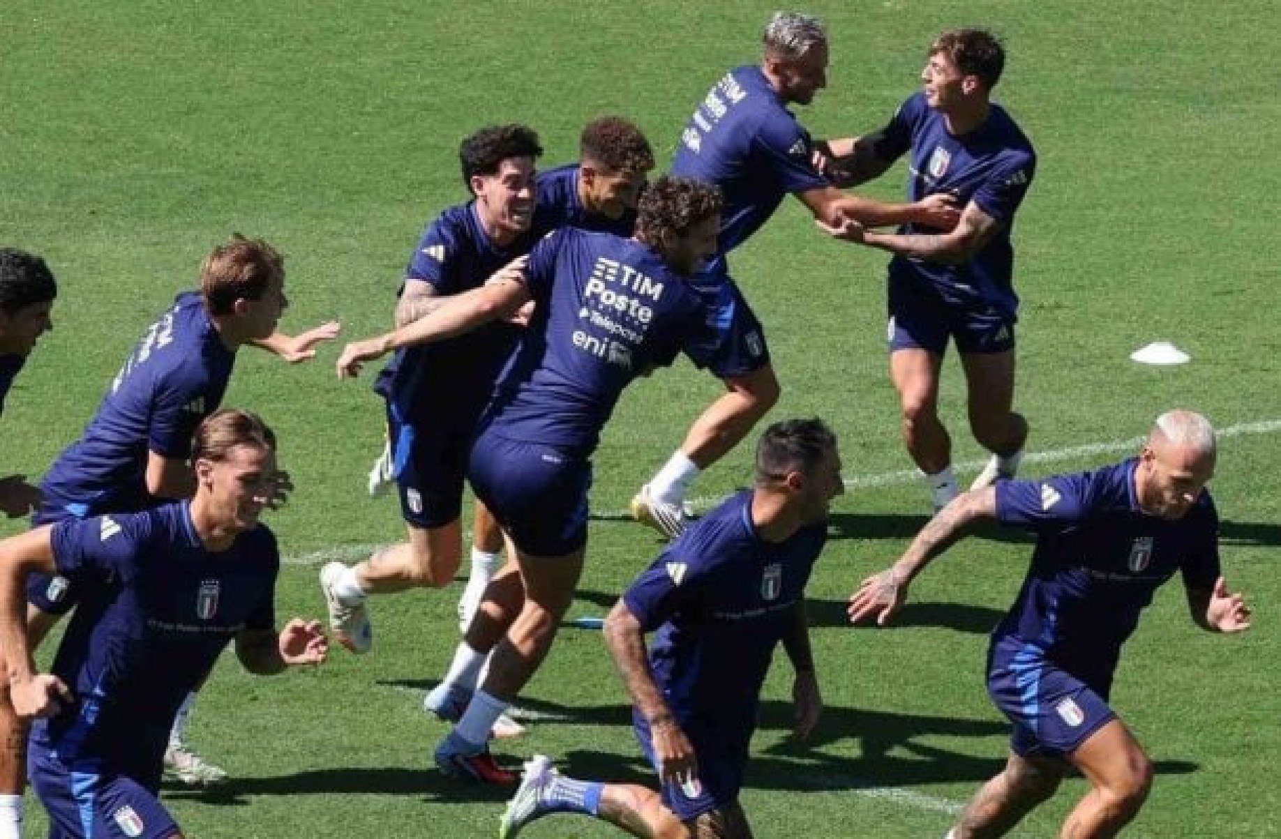 Itália x Estônia: onde assistir, escalações e arbitragem