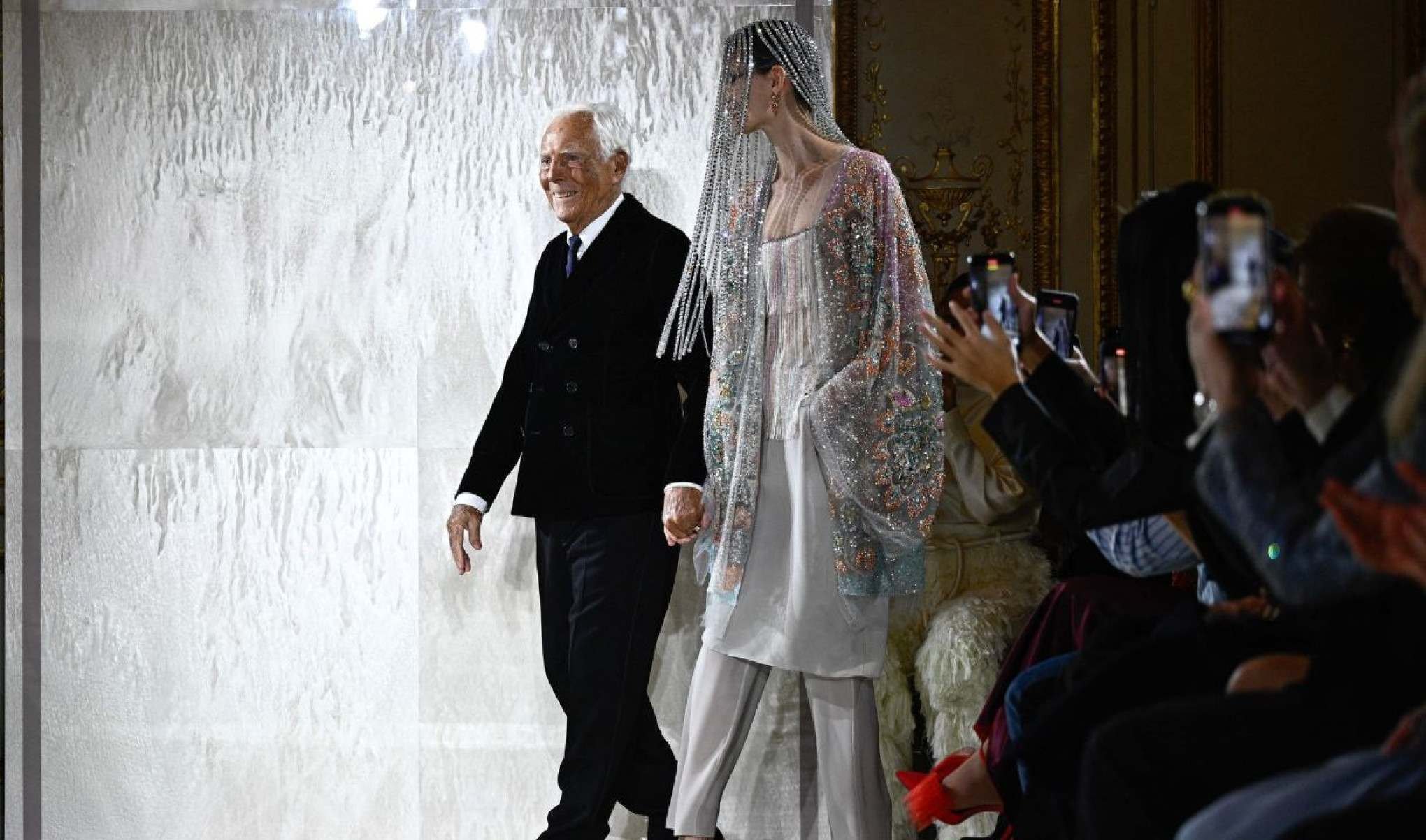 O estilista estava doente há algum tempo e, no último mês de junho, foi forçado a abandonar os desfiles da Semana de Moda Masculina de Milão