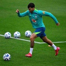 Kaio Jorge se machuca na Seleção da CBF - Pablo PORCIUNCULA / AFP