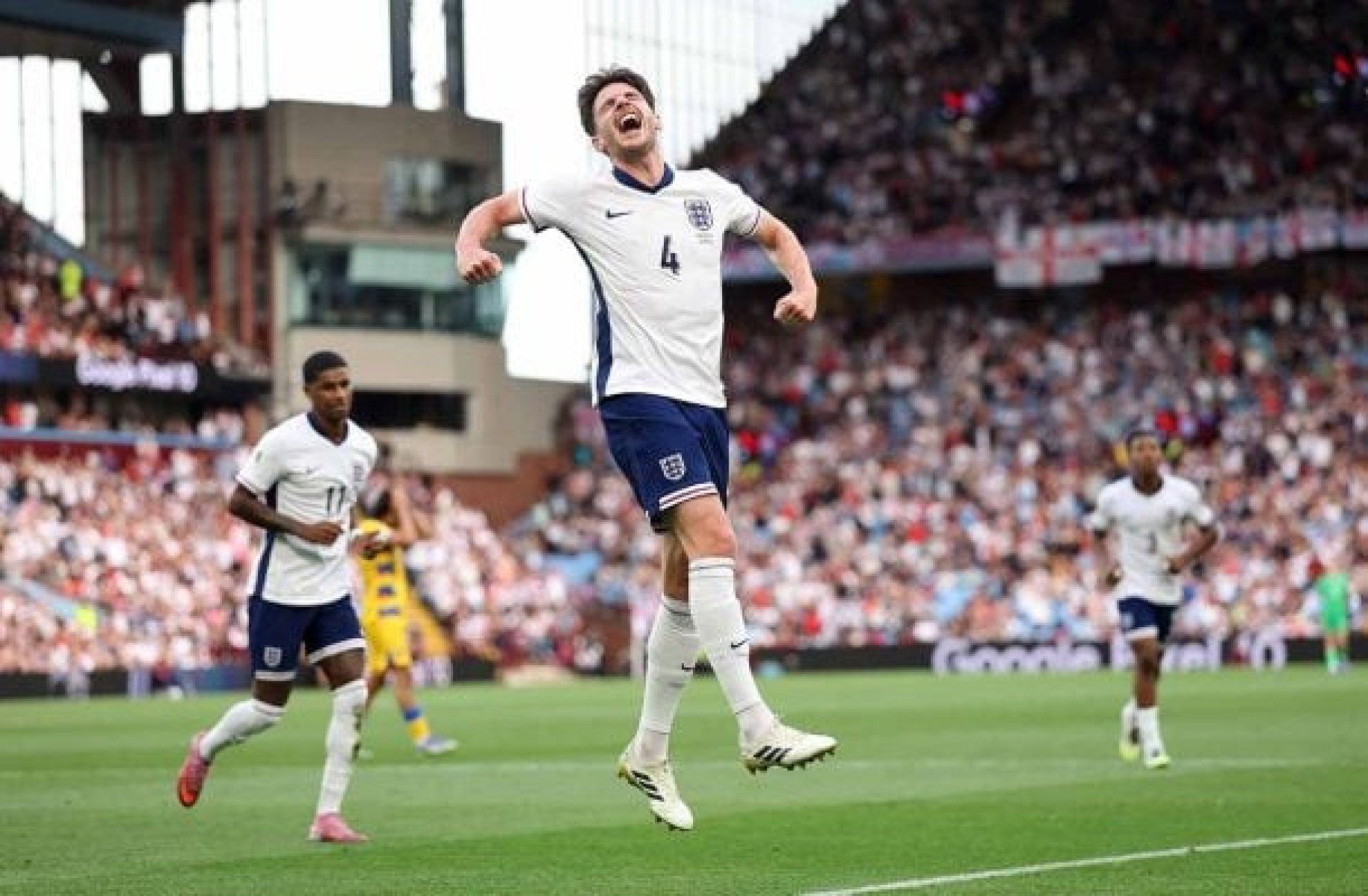 Inglaterra mantém 100% e vence Andorra nas Eliminatórias