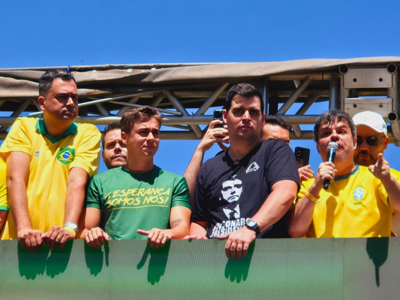 Grupo se reuniu com a liderança de parlamentares aliados do ex-presidente Jair Bolsonaro (PL), neste domingo de Dia da Independência (7/9)-Jair Amaral/EM/DA Press