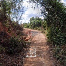Corpo carbonizado é encontrado em estrada rural de Santa Luzia - Reprodução/Google Street View