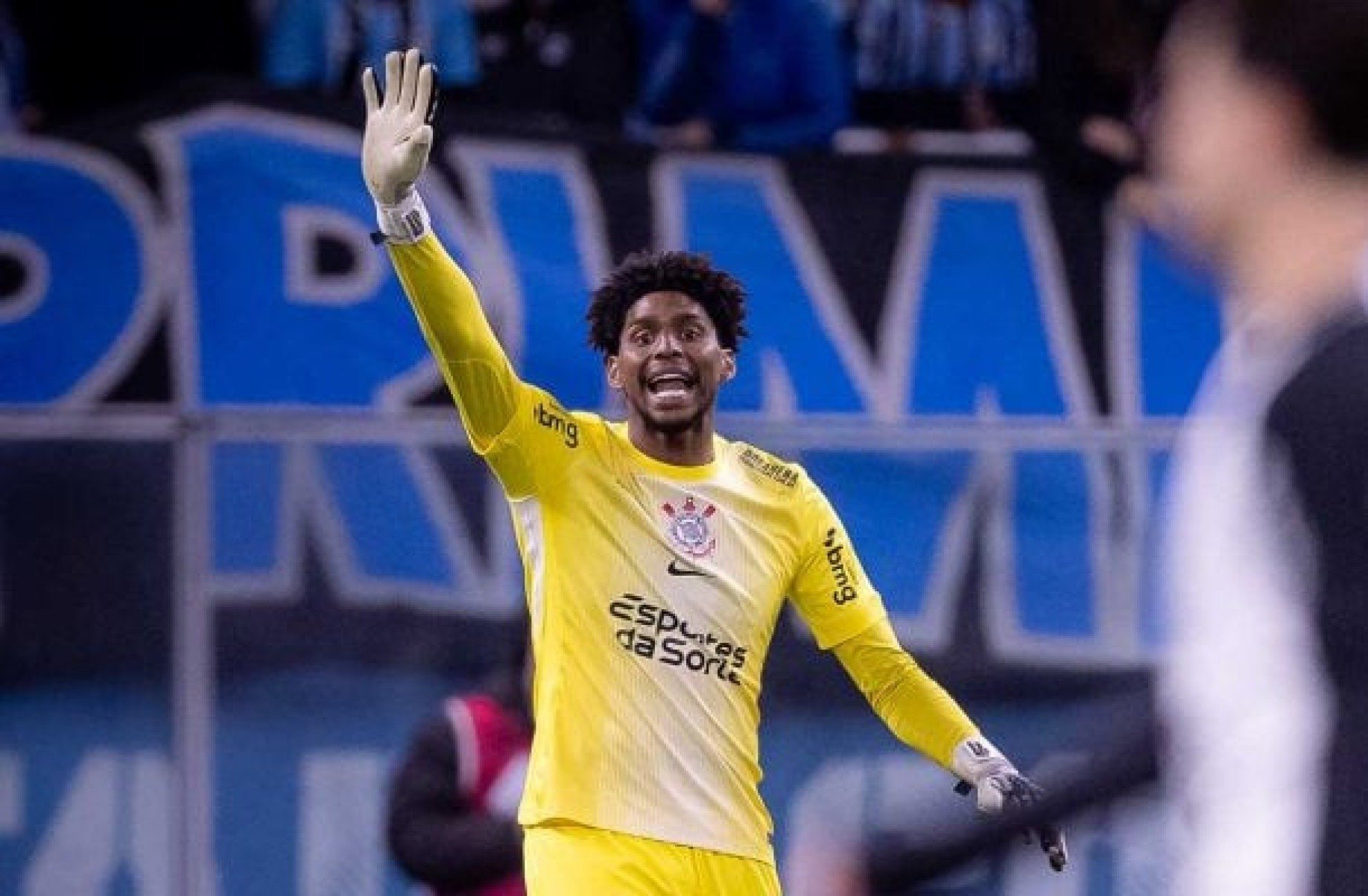 Hugo Souza, do Corinthians, elege dois jogadores como mais difíceis de defender pênalti