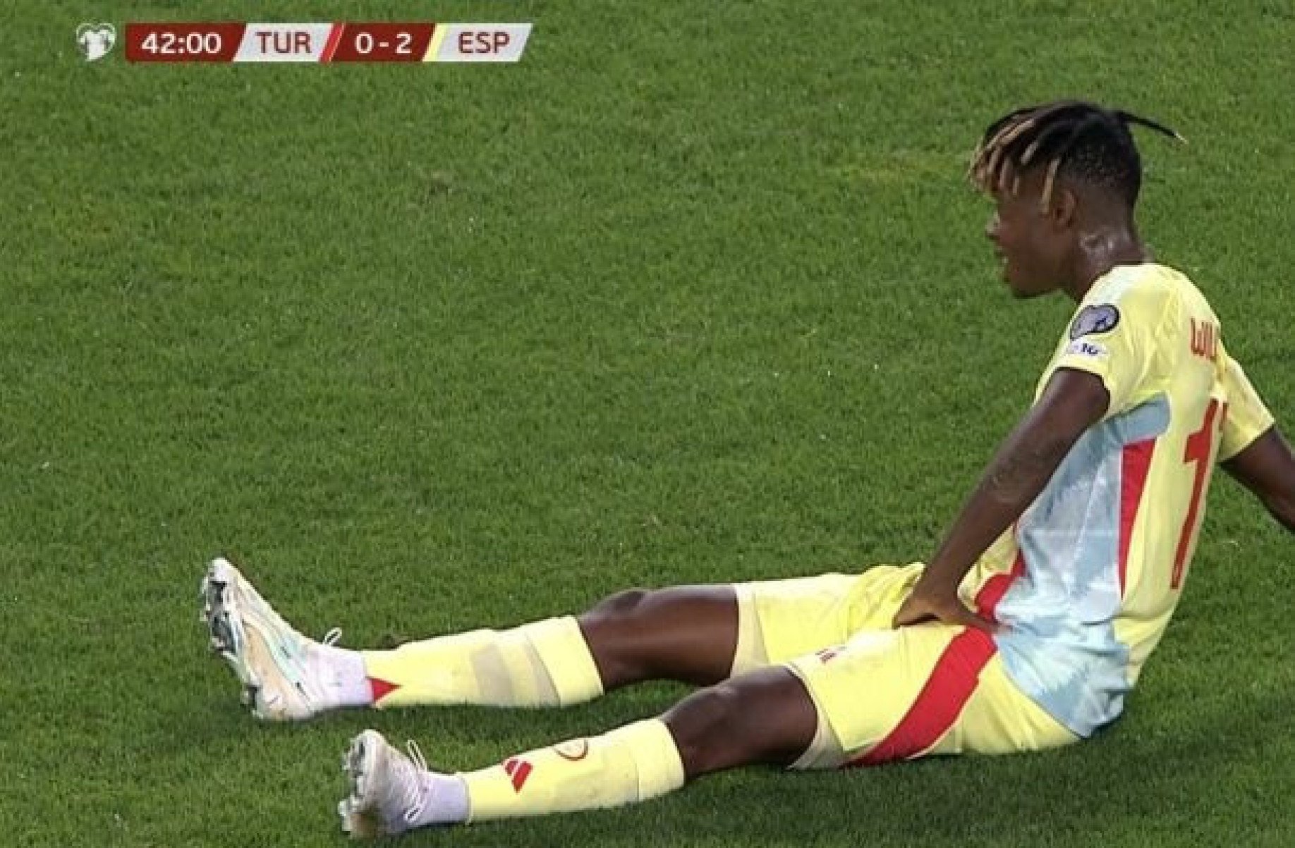 Nico Williams sofre lesão e vira dúvida para estreia do Athletic Bilbao na Champions