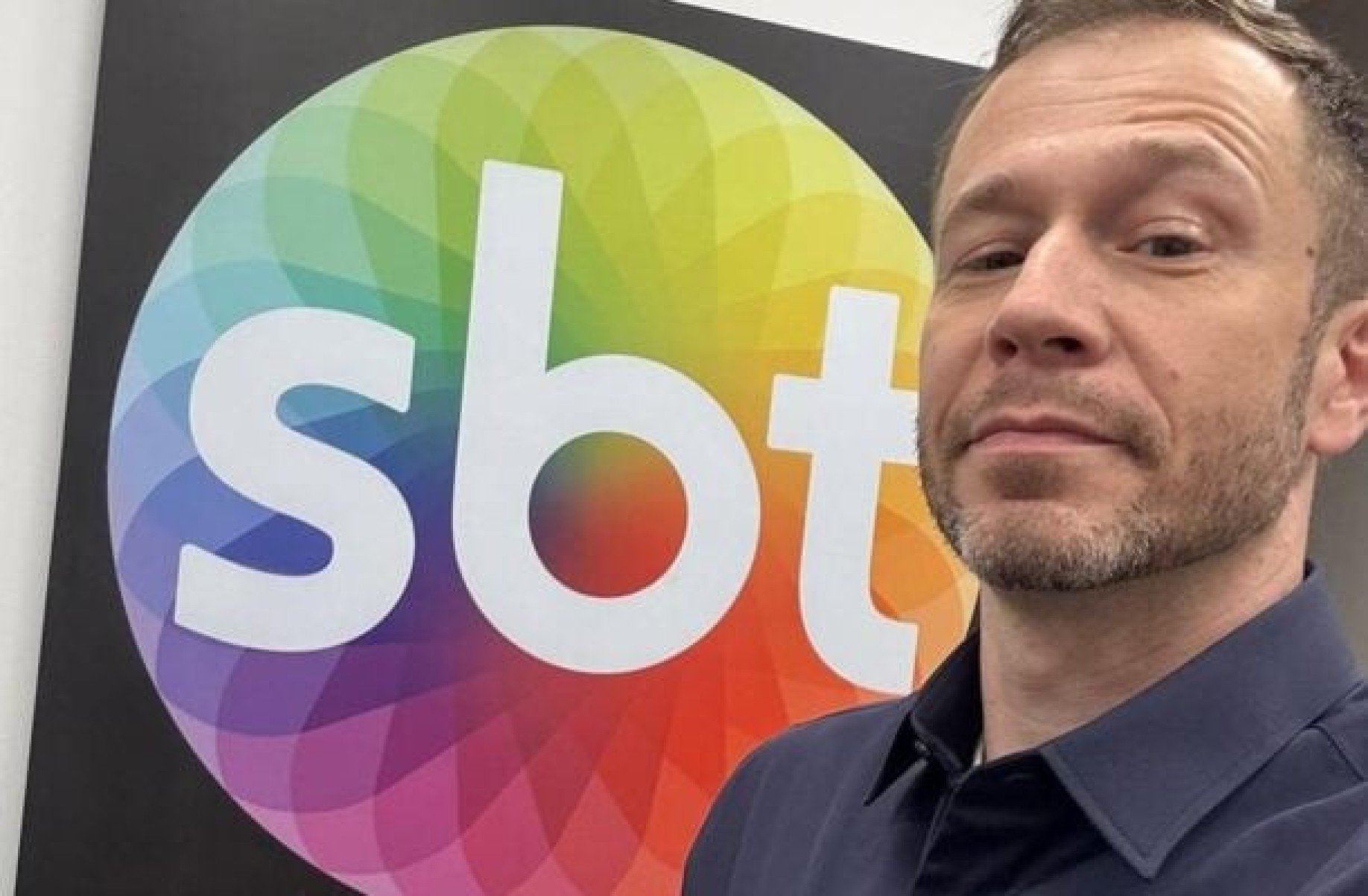 Tiago Leifert cita Flamengo e Palmeiras ao abordar sobre “espanholização” do futebol nacional