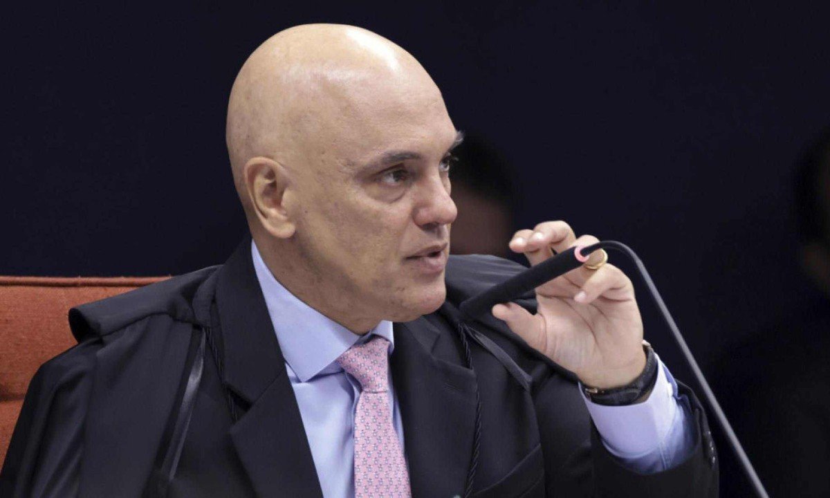 Moraes aponta culpa de Bolsonaro por golpe do 8 de Janeiro -  (crédito: Platobr Politica)