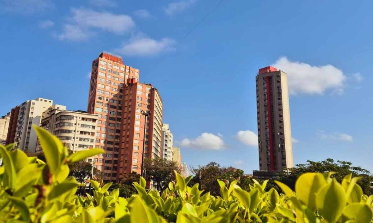 Previsão indica calorão em BH nesta terça-feira (9/9)
 -  (crédito: Jair Amaral/EM/DA Press)