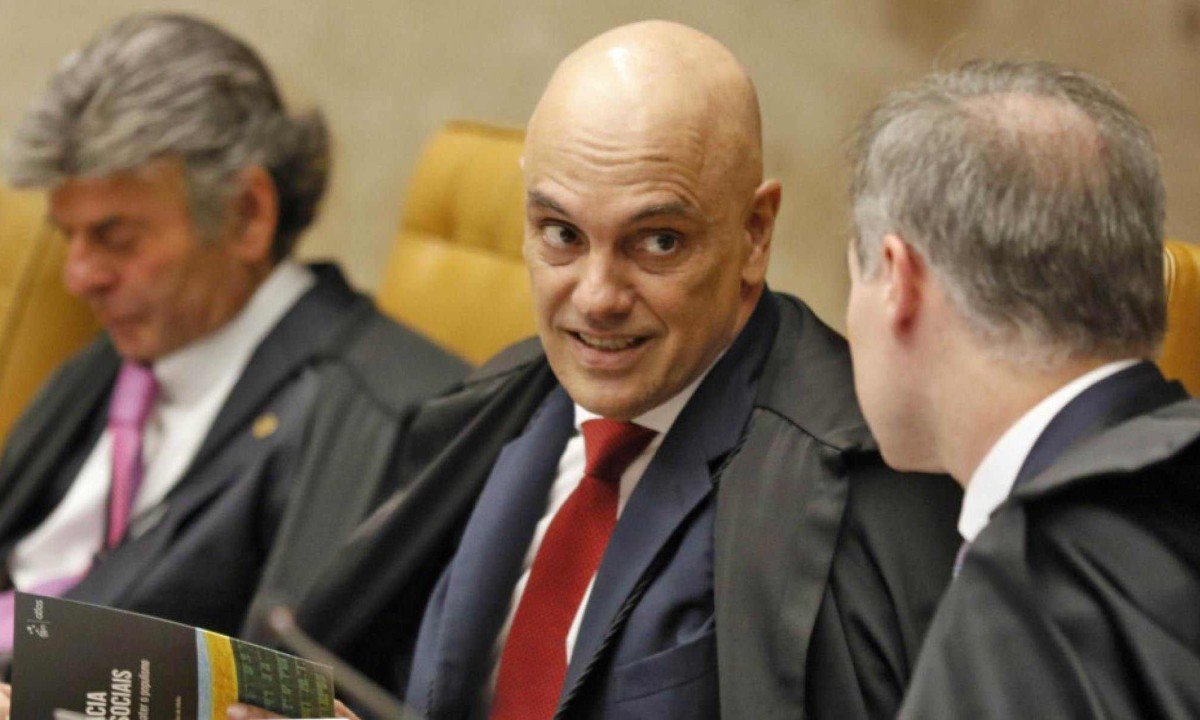 Resposta de Moraes a Tarcísio virá no voto da sentença de Bolsonaro -  (crédito: Platobr Politica)