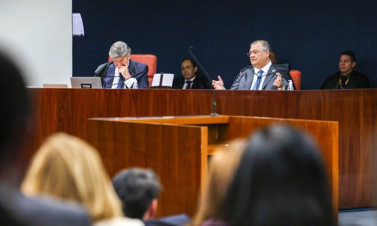 Ministro Flávio Dino perguntou ao ministro Luiz Fux se durante a invasão de 7 de setembro de 2021 ele dormiu na presidência do STF -  (crédito: Gustavo Moreno/STF)