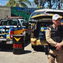 Carga de baterias de carros é recuperada depois de tiroteio na BR-040 - Jair Amaral/EM/D. A. Pres