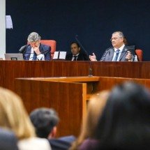 Dino pergunta a Fux se ele dormiu no STF durante invasão da Esplanada - Gustavo Moreno/STF