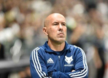Estrategista, técnico Leonardo Jardim certamente tem repertório para surpreender Jorge Sampaoli -  (crédito: Ramon Lisboa/EM/D.A. Press)
