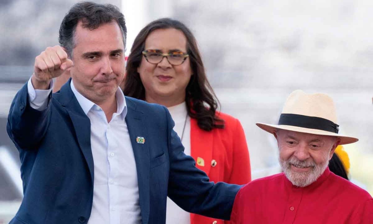Pacheco como candidato de Lula: articulações devem passar por Marília Campos -  (crédito: DOUGLA MAGNO/AFP)