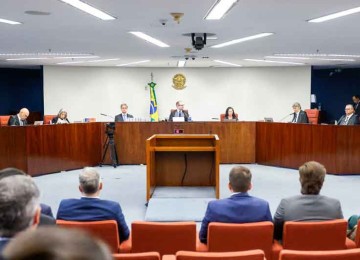 Primeira turma do stf: o placar pela condenação é de 2 a 1, faltando os votos dos ministros Cármen Lúcia e Cristiano Zanin -  (crédito: Gustavo Moreno/STF)