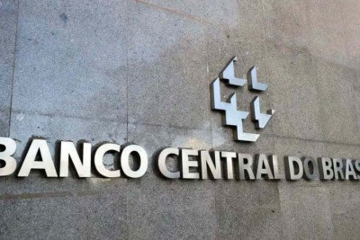 Desde que a lei foi promulgada, o sistema vem sendo implantado de forma gradual, por normas do Banco Central (foto) e do Conselho Monetário Nacional (CMN) -  (crédito: Marcello Casal Jr/Agência Brasil)