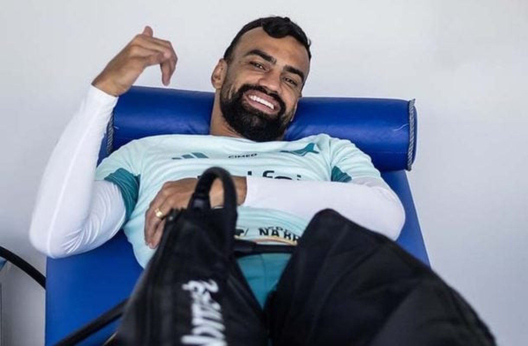 Fabrício Bruno volta e Cruzeiro faz último treino antes do clássico