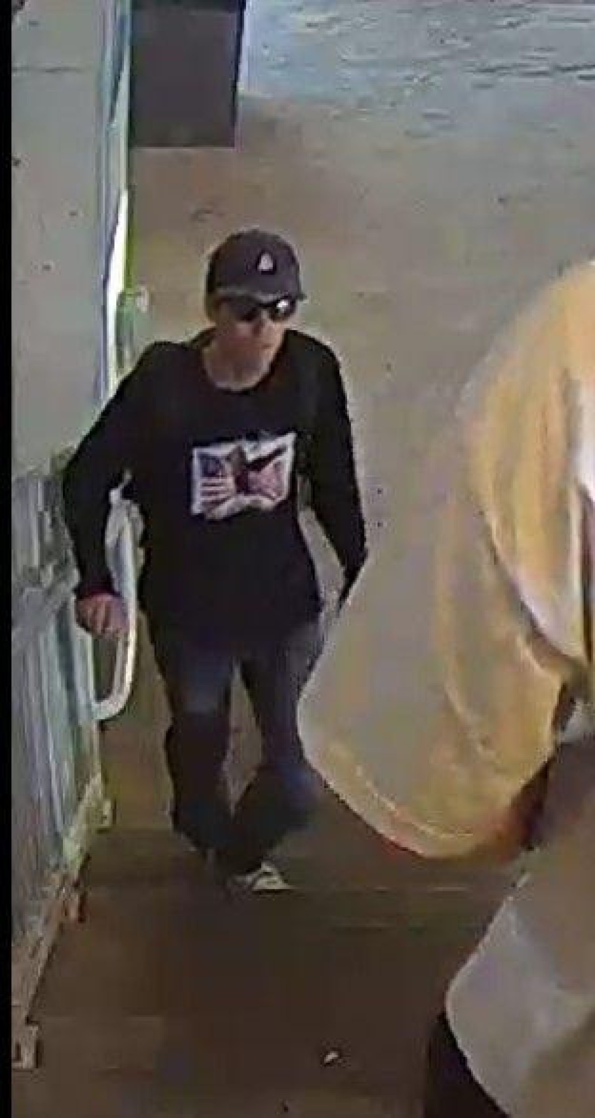 Arma que teria sido usada para matar Charlie Kirk é encontrada; o que se sabe sobre atirador