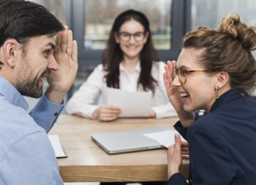 Quando os colaboradores entendem que o fato de cometer alguns erros não é motivo de punição, mas referência para mudanças, eles tendem a atuar com maior coragem e segurança -  (crédito: FREEPIK)