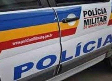 Galo tira sono de moradores e vira caso de polícia -  (crédito: PMMG/Divulgação)