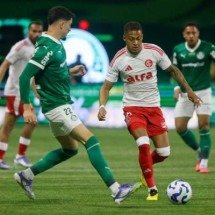 Atuações do Internacional contra o Palmeiras: Uma vergonha coletiva na derrota por 4 a 1 -  Ricardo Duarte / Internacional