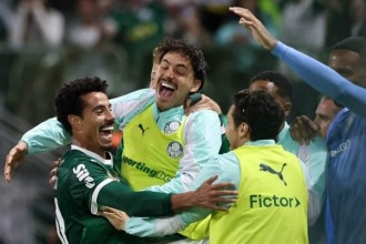 Atuações do Palmeiras contra o Internacional: Show de Vitor Roque