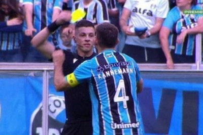 O Grêmio recebeu o Mirassol neste sábado, 13/9, pelo Brasileirão. Veja como o Jogada10  avaliou a performance dos gremistas, que perderam por 1 a 0.  Foto: Reprodução de vídeo -  (crédito: Reprodução de vídeo)