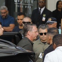 Bolsonaro não tem previsão de alta, diz deputado