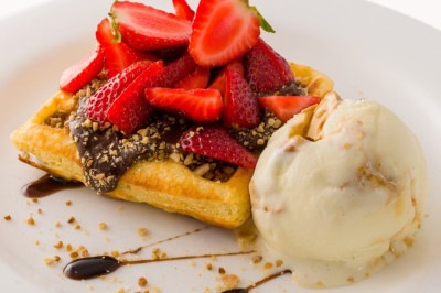 Alessa serve sobremesas e lanches salgados além dos tão famosos sorvetes -  (crédito: Alessa/Divulgação)