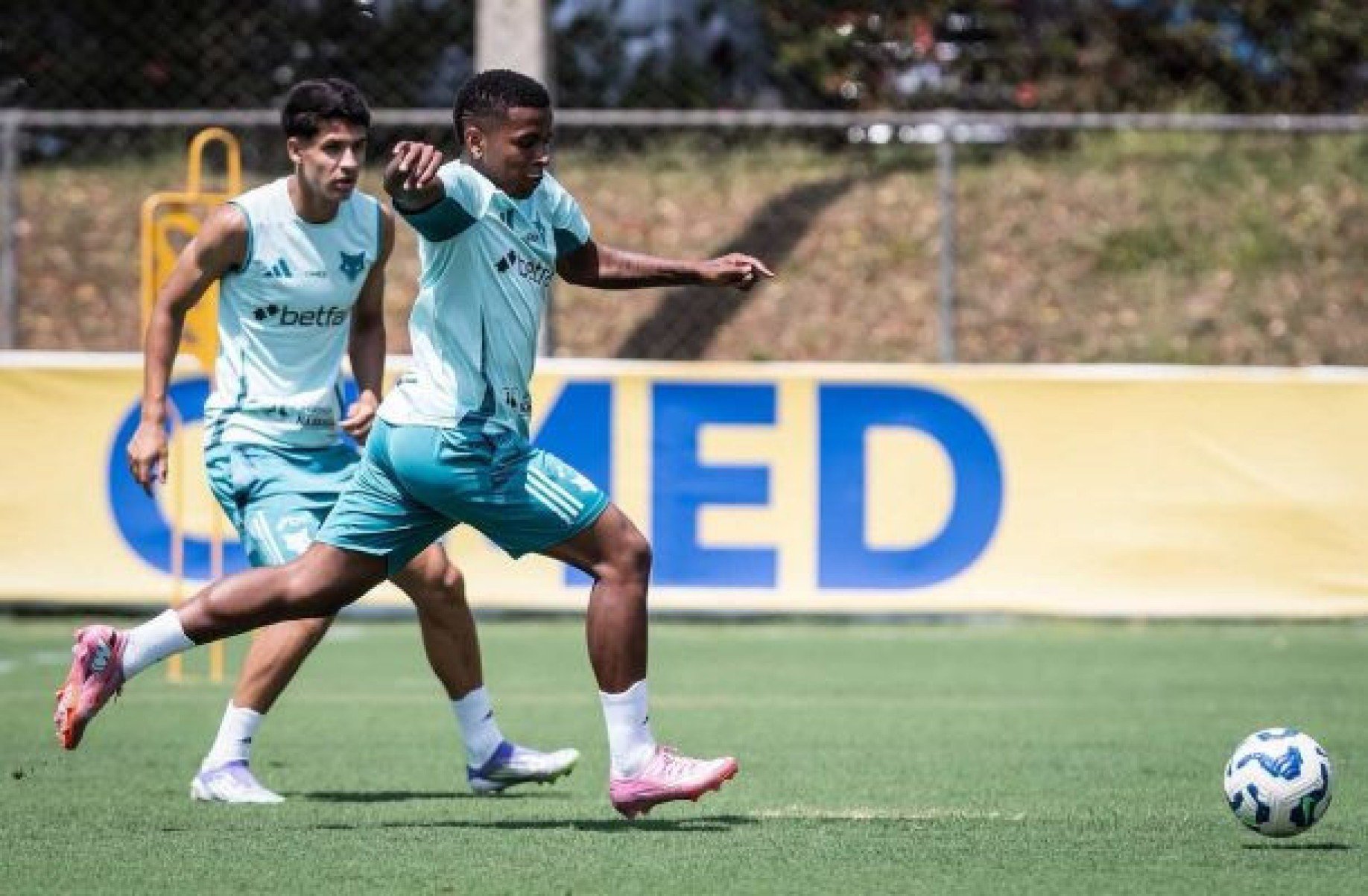 Cruzeiro: Leonardo Jardim pode contar com estreia de atacante em confronto contra o Bahia
