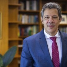 Os sinais de que o governo vai retomar a carga sobre o BC pela redução de juros