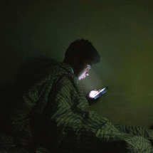 Quando a dependência digital se transforma em risco à saúde mental - Dipqi Ghozali/Unsplash