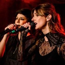 Anna Ratto estreia 'Vison negro' ao lado de Fernanda Takai em BH - Rogério Von Krüger/Divulgação