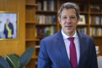 Os sinais de que o governo vai retomar a carga sobre o BC pela redução de juros
